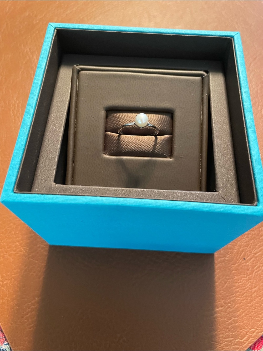 Birks Pearl Solitaire Ring in White Pearl and Silver/ Size 4 - Woman/Girls - Picture 3 of 7